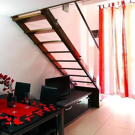 Vivere Apartment