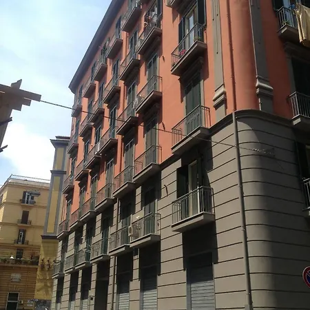 Vivere Naples